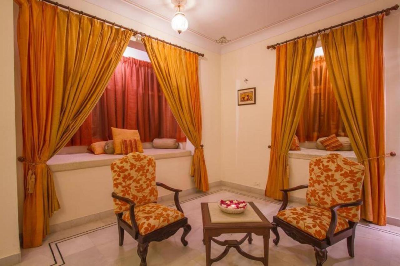 Akshay Niwas Boutique Luxury Hotel Udaipur Luaran gambar