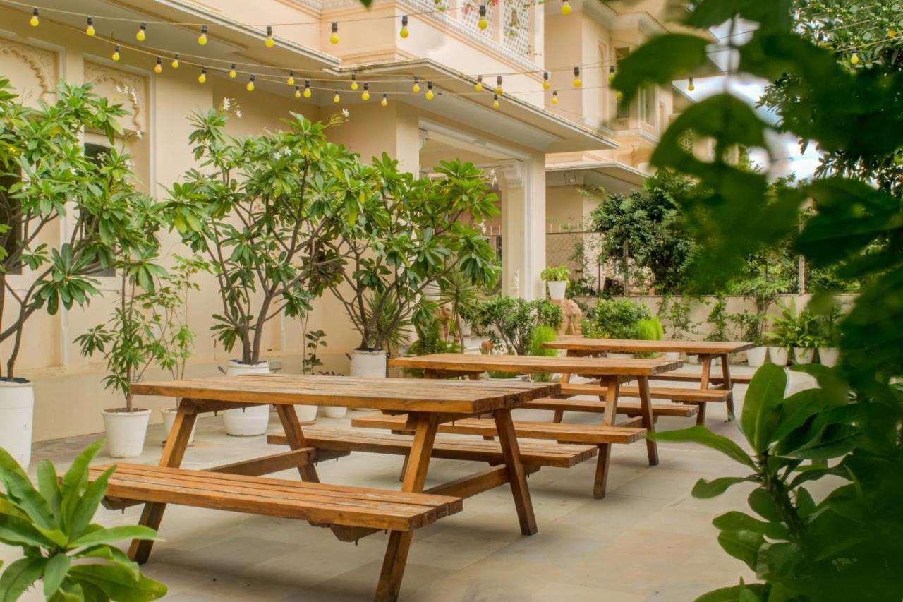 Akshay Niwas Boutique Luxury Hotel Udaipur Luaran gambar