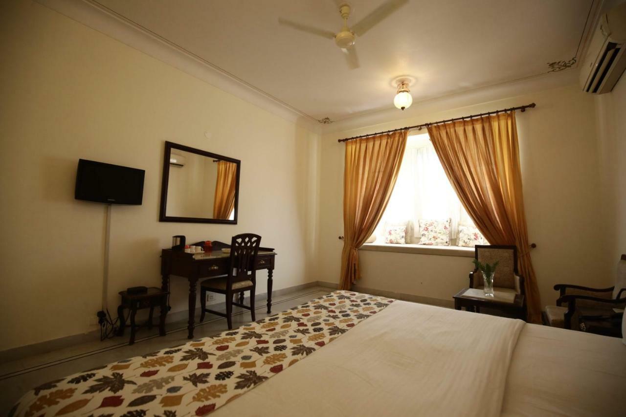 Akshay Niwas Boutique Luxury Hotel Udaipur Luaran gambar