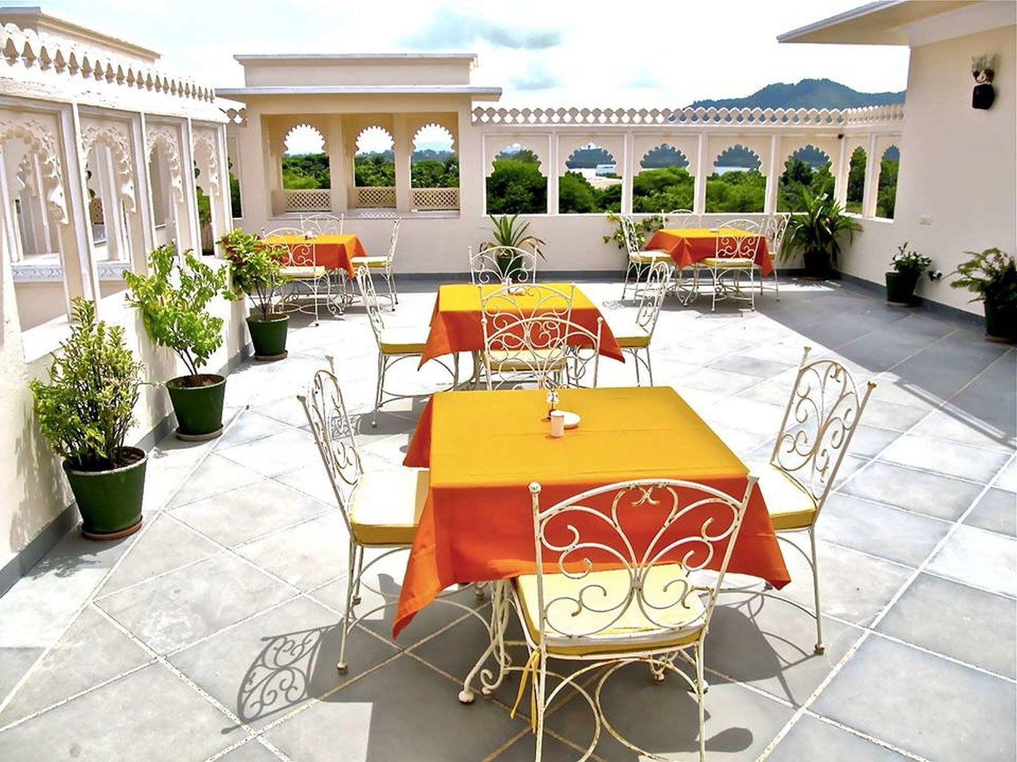 Akshay Niwas Boutique Luxury Hotel Udaipur Luaran gambar